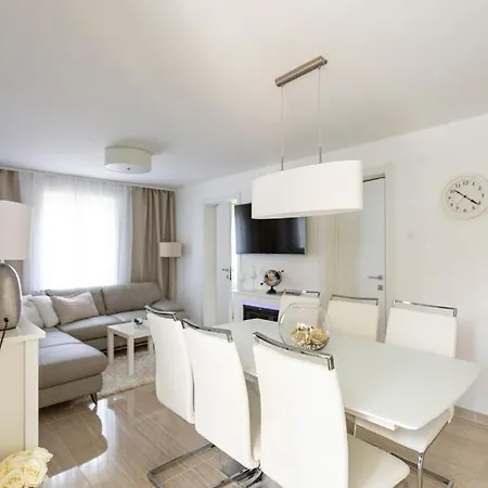 Luxury Mantinela Appartement *