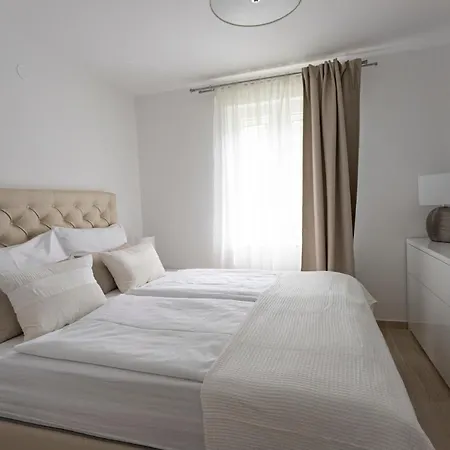 Luxury Mantinela Malinska