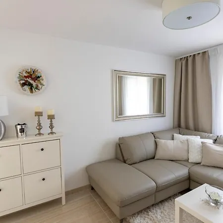 Apartment Luxury Mantinela Malinska