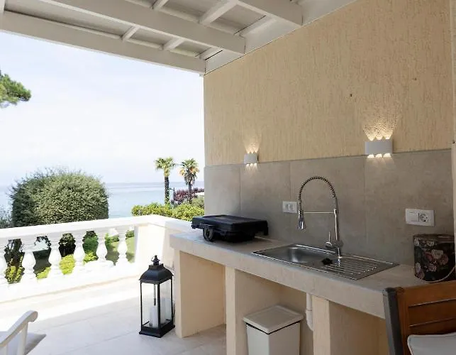 아파트 Luxury Mantinela *