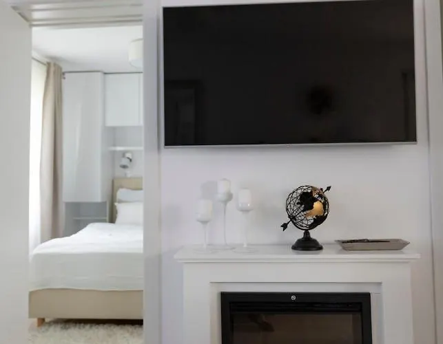 Luxury Mantinela 아파트 말린스카