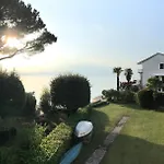Luxury Mantinela